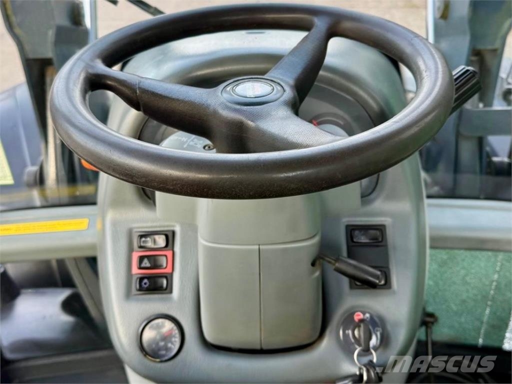 Valtra N143 H3 + FL Ostale poljoprivredne mašine