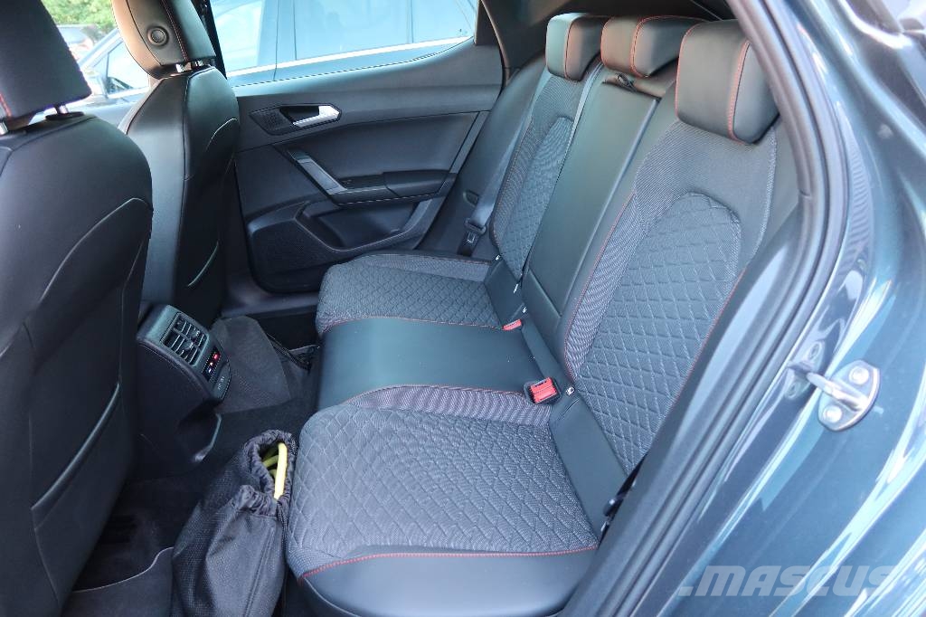 Seat LEON Voiture