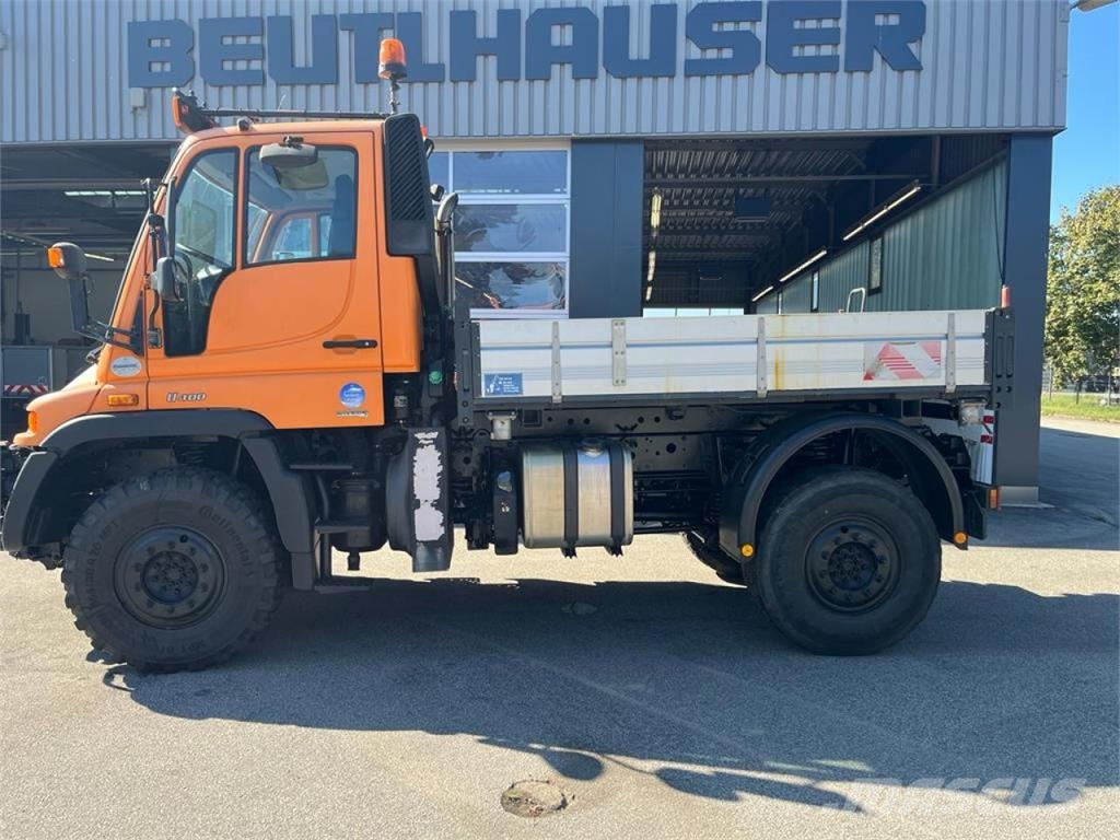 Mercedes-Benz Unimog U 400 6 Zylinder Andere Fahrzeuge