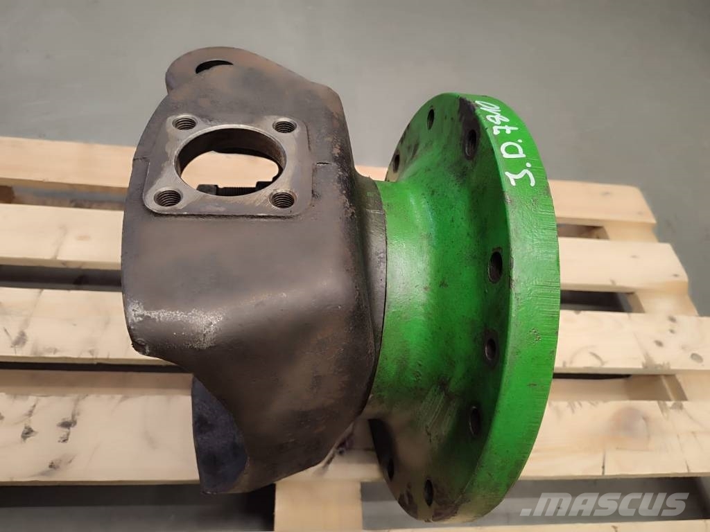 John Deere Hub knuckle R122559 JOHN DEERE 7810 Alváz és felfüggesztés