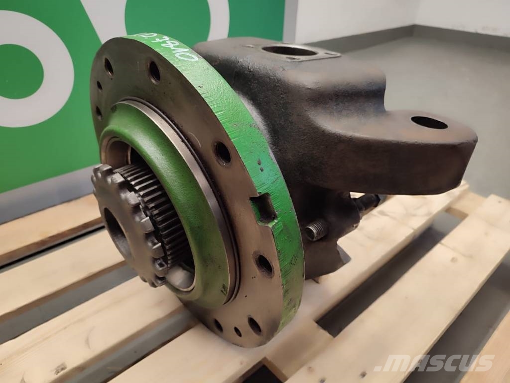 John Deere Hub knuckle R122559 JOHN DEERE 7810 Alváz és felfüggesztés