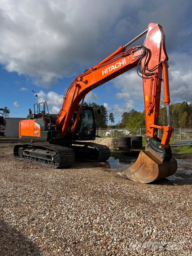 Hitachi ZX210LC-7 Crawler excavators