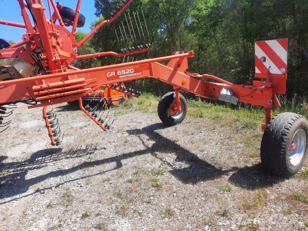 Kuhn GA 6520 MASTERDRIVE Гребла и сенообръщачки