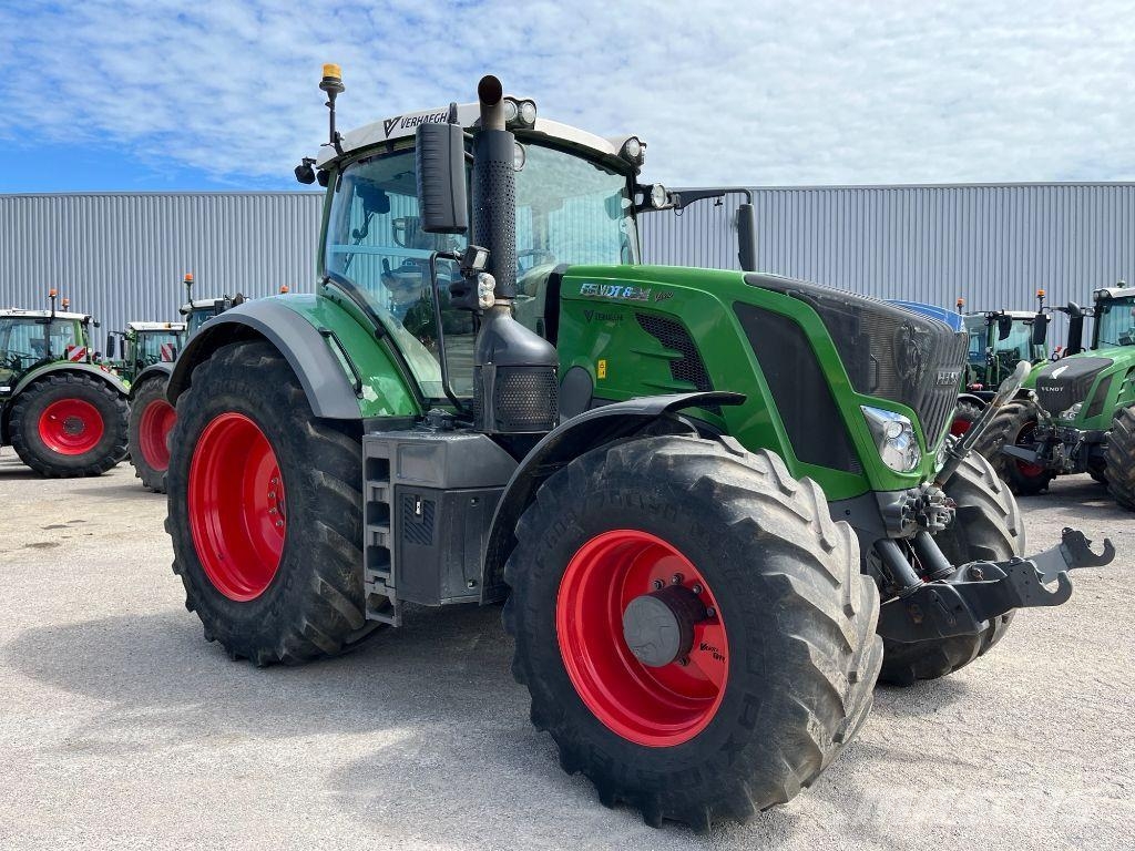 Fendt 824 PROFI+ トラクター