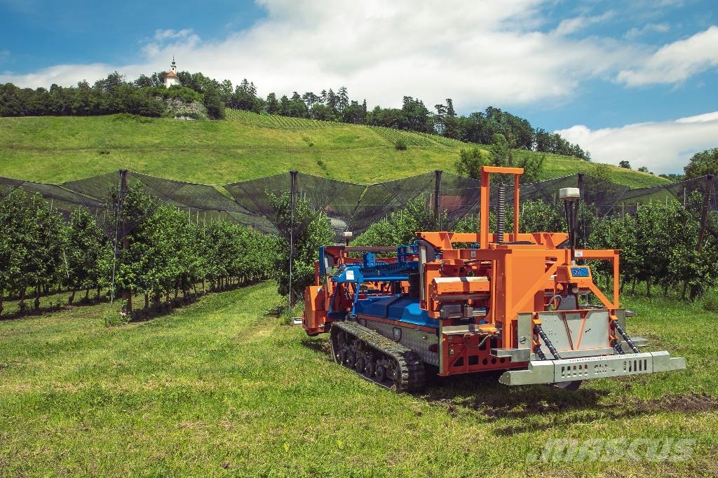 Pek automotive Robotic Farming Machine Combine forestiere
