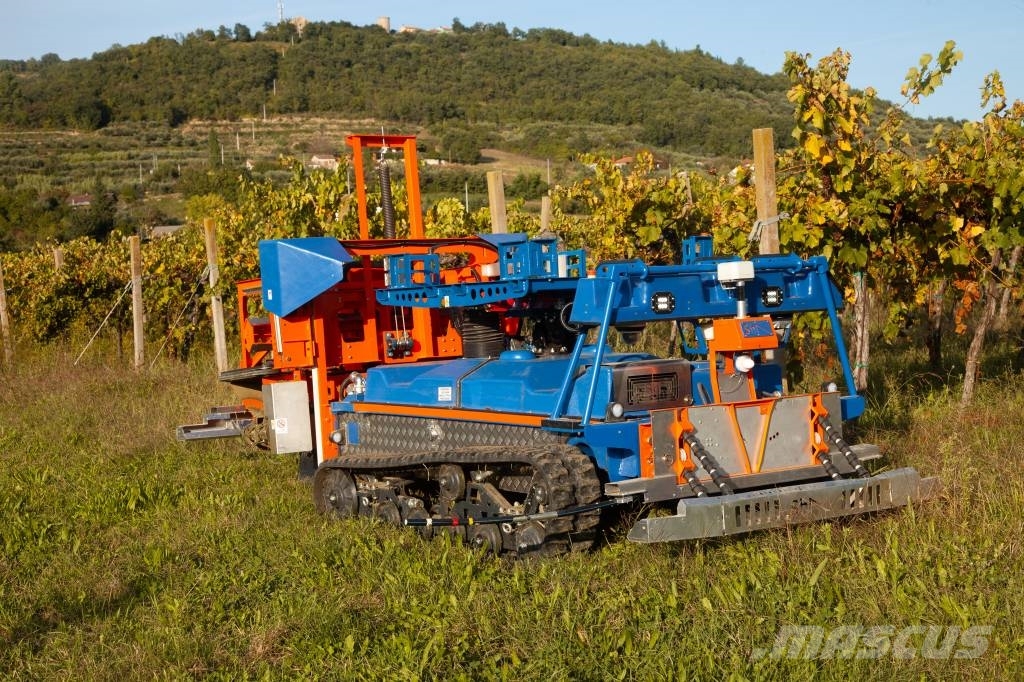 Pek automotive Robotic Farming Machine Combine forestiere