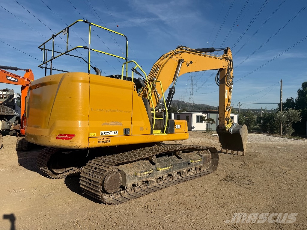 CAT 320 Crawler excavators