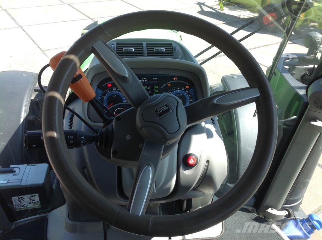 Deutz FAHR 6165 RC SHIFT Трактори