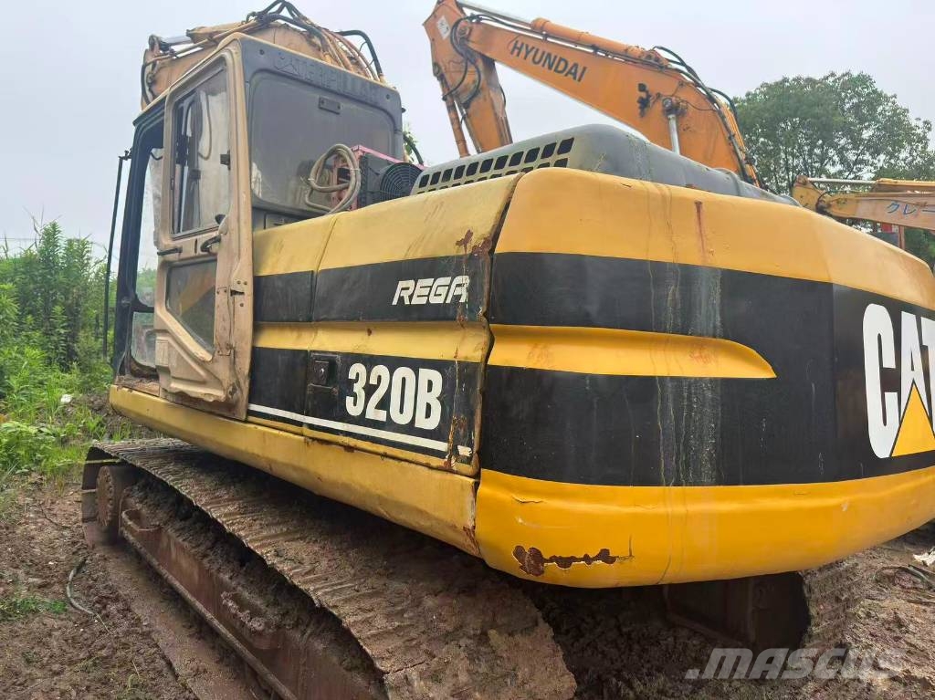 CAT 320 B 대형 굴삭기 29톤 이상