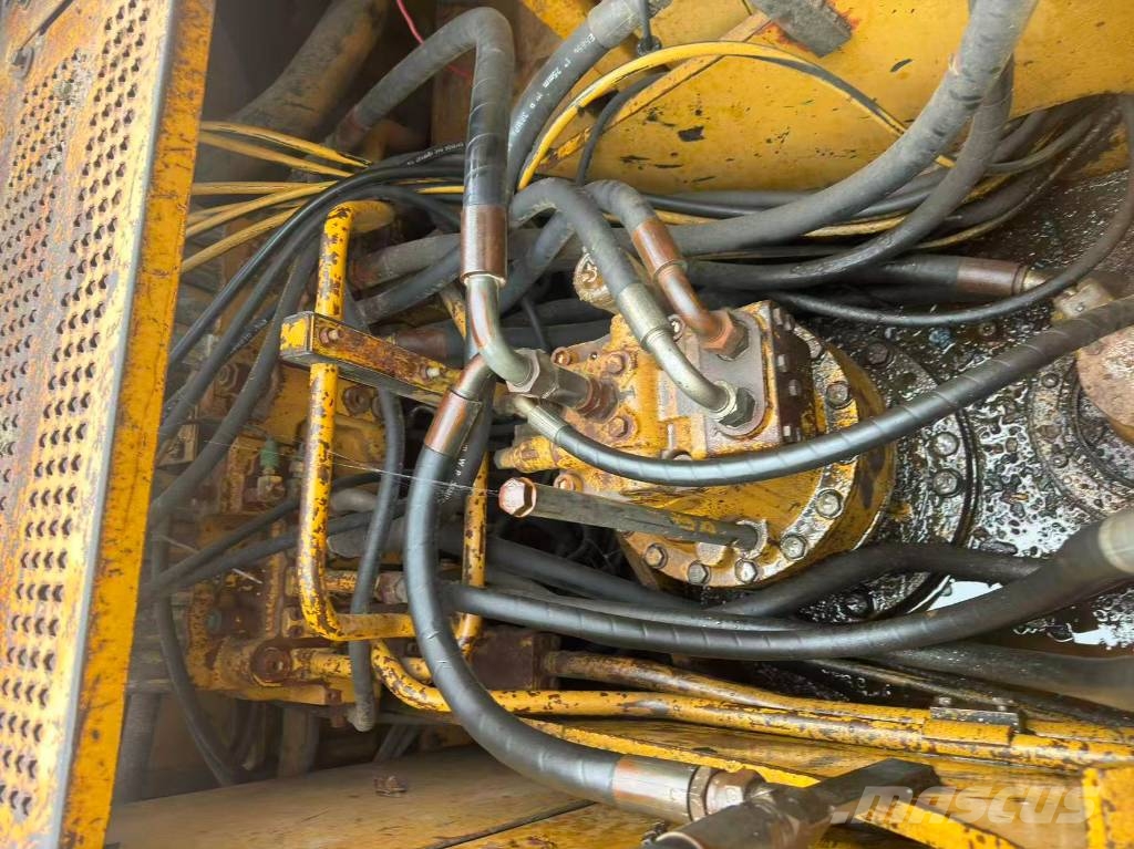 CAT 320 B 대형 굴삭기 29톤 이상