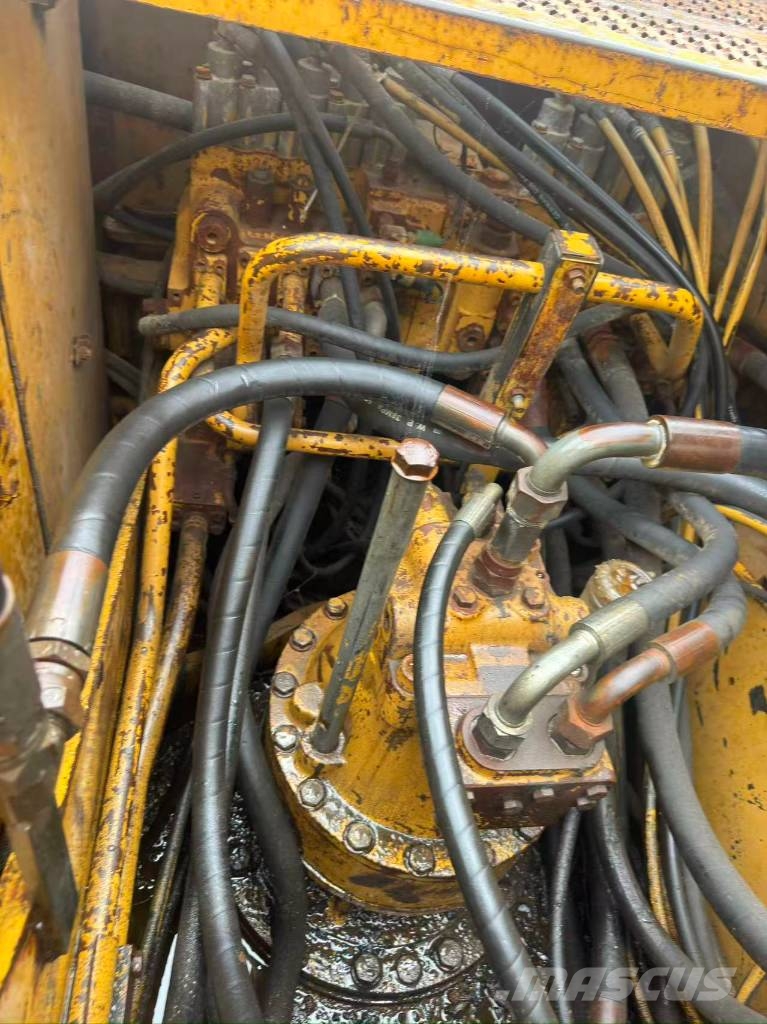 CAT 320 B 대형 굴삭기 29톤 이상