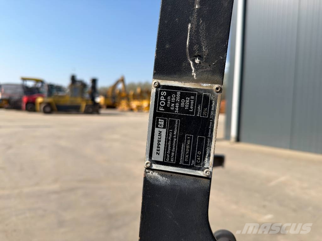 CAT 313E / 320F / 323E / 325F / 329E/ 330F / 336E / 34 Kabin