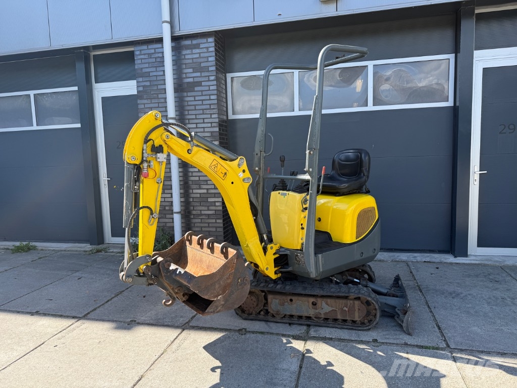Wacker Neuson 803 Miniescavatori
