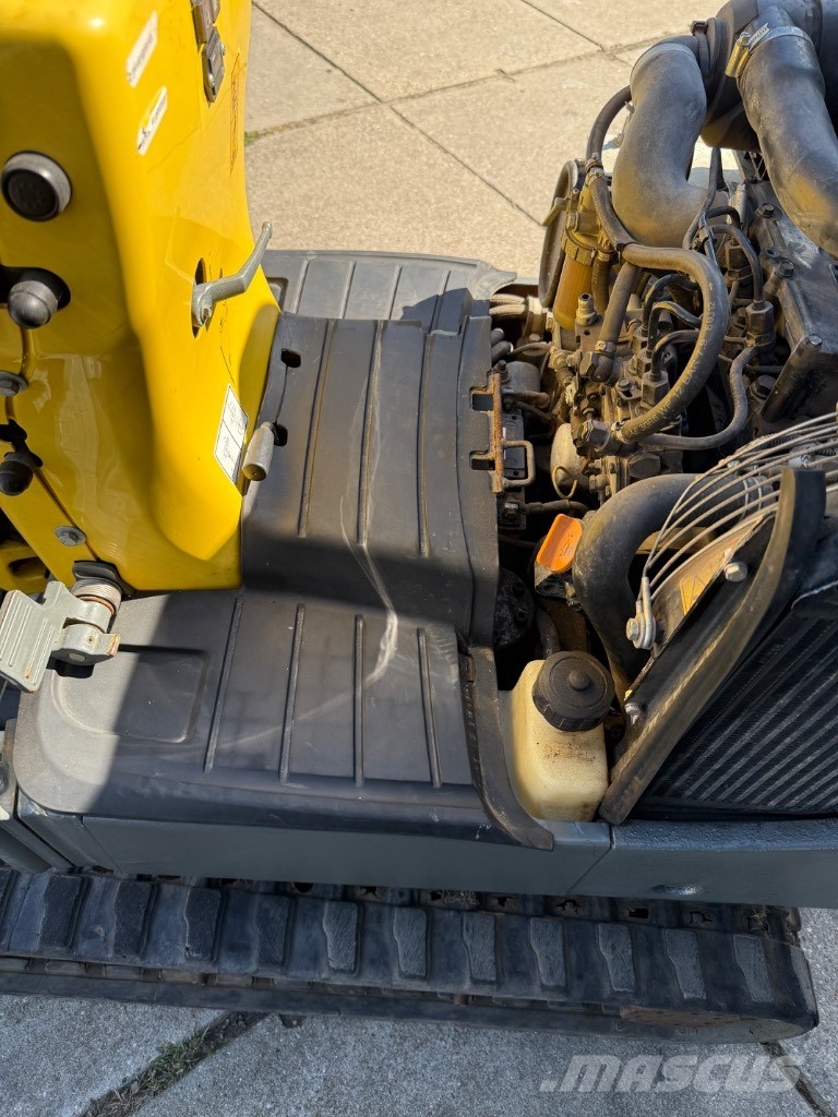 Wacker Neuson 803 Miniescavatori