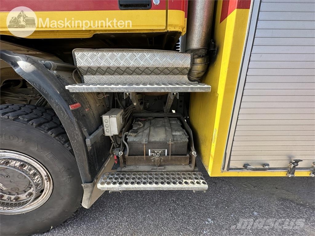 Volvo F12 4X4 Dubbelhytt Otros camiones