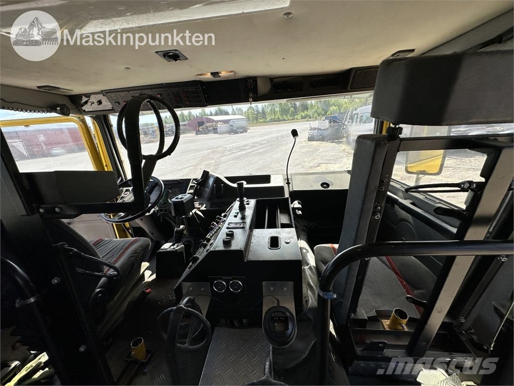 Volvo F12 4X4 Dubbelhytt Otros camiones