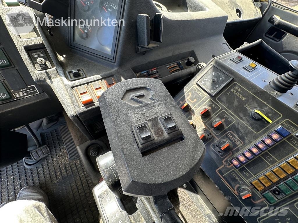 Volvo F12 4X4 Dubbelhytt Otros camiones