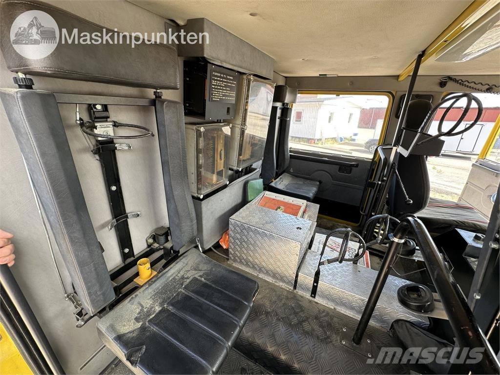 Volvo F12 4X4 Dubbelhytt Otros camiones