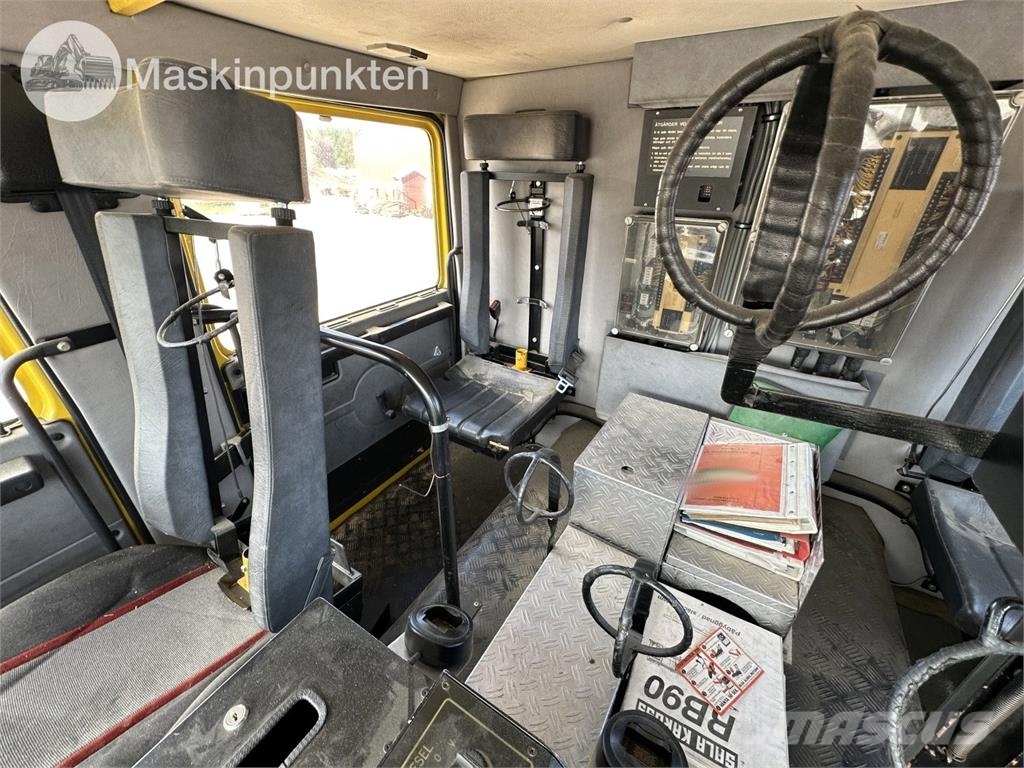 Volvo F12 4X4 Dubbelhytt Otros camiones
