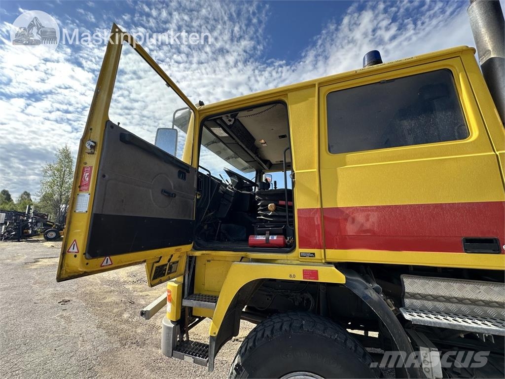 Volvo F12 4X4 Dubbelhytt Otros camiones