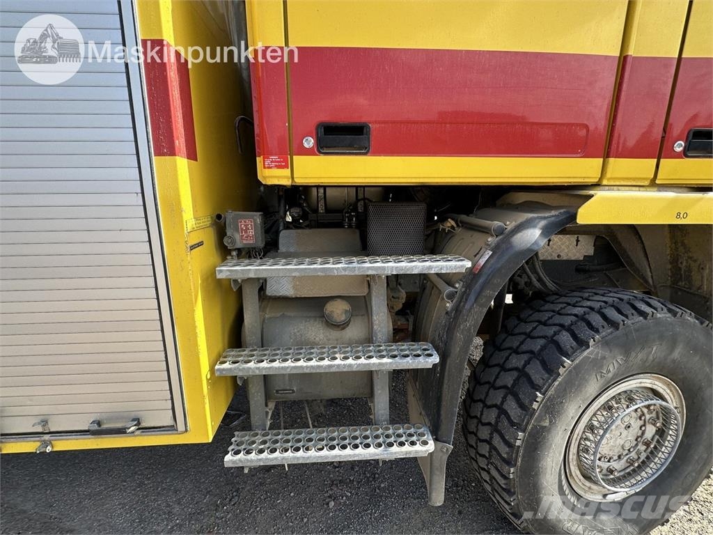 Volvo F12 4X4 Dubbelhytt Otros camiones