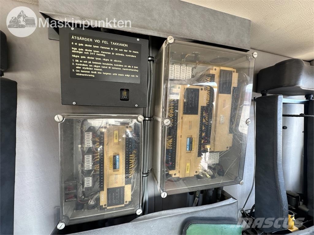 Volvo F12 4X4 Dubbelhytt Otros camiones