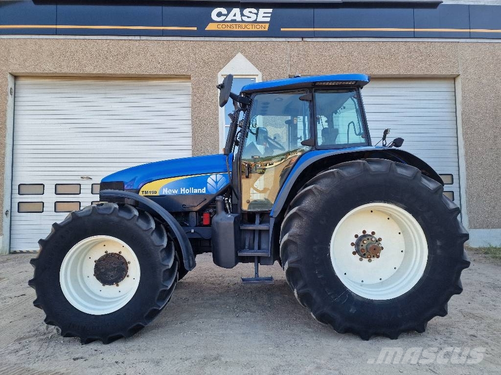 New Holland TM190