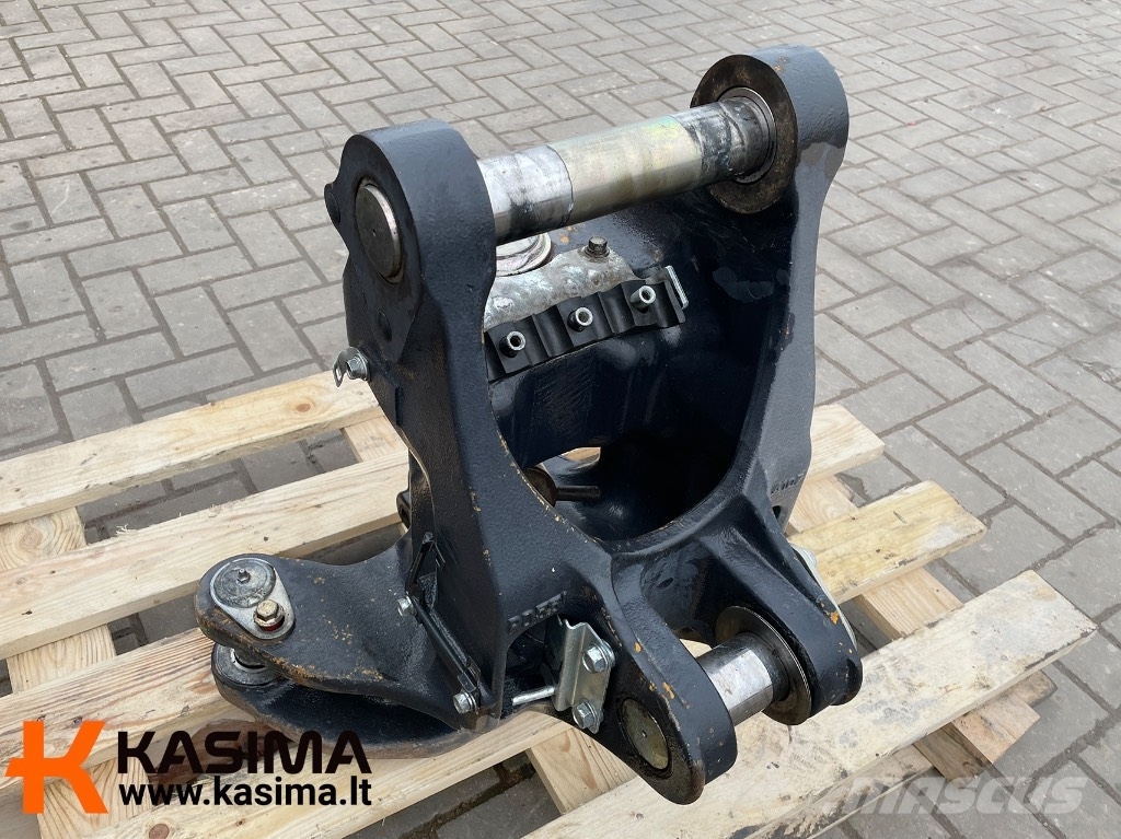 Kubota U55-4 Swivel Block Booms and arms