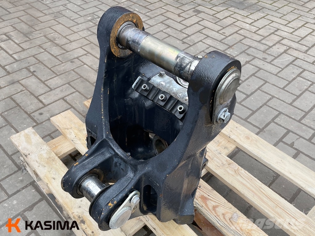 Kubota U55-4 Swivel Block Booms and arms