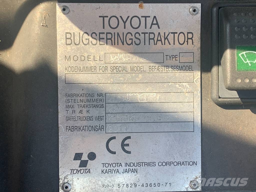 Toyota 2TD25 /02/ V-3839 EO Flughafenausrüstung