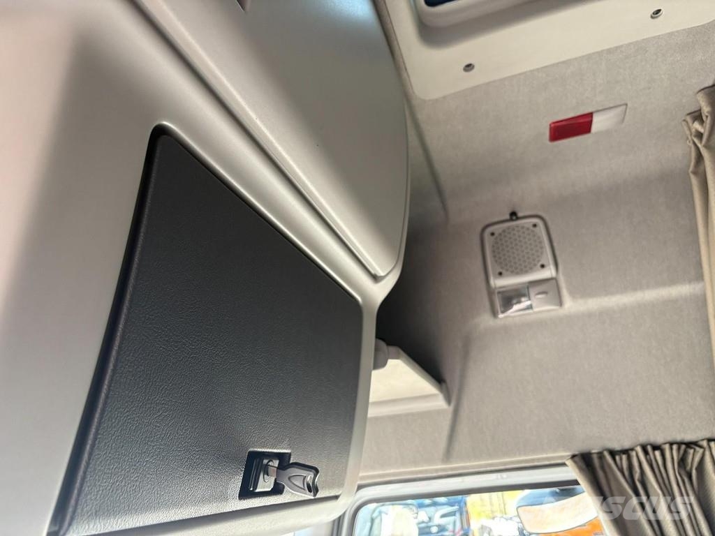 Renault Premium + DHOLLANDIA LOADLIFT + SMART TACHO + EURO Camiones con caja de remolque