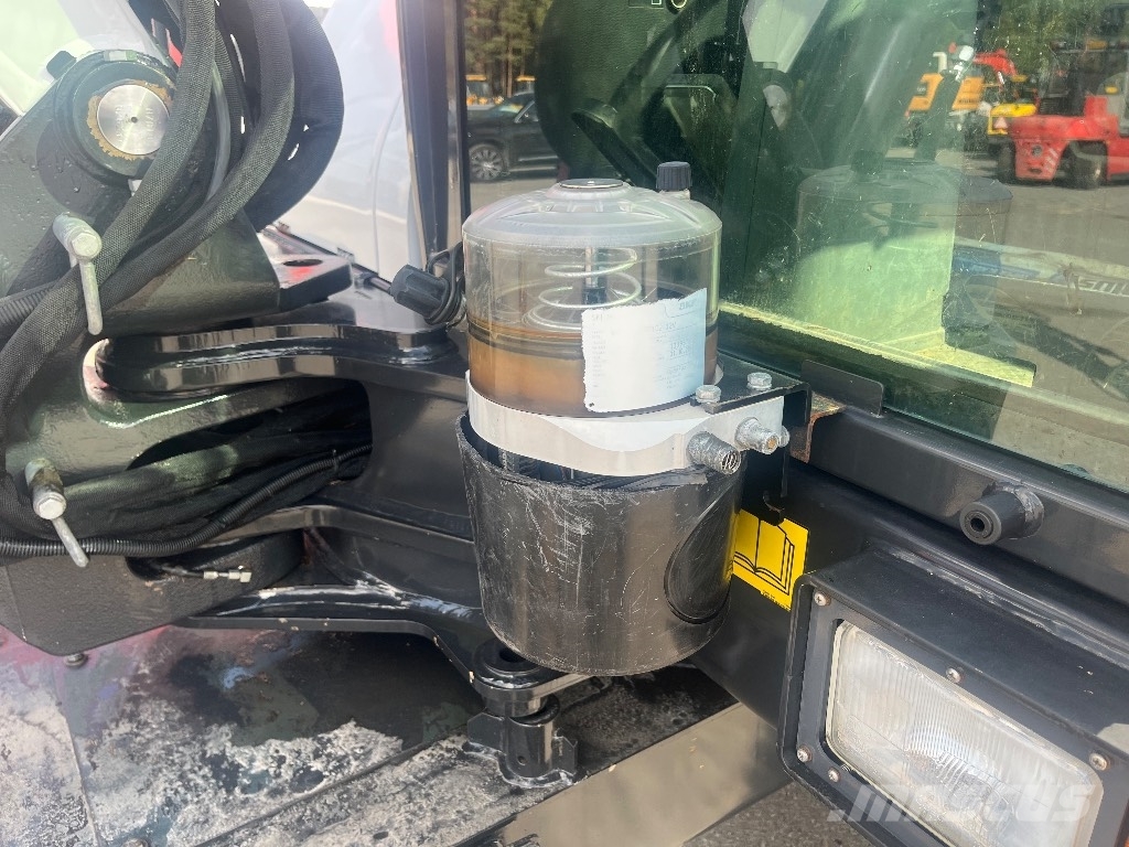 Bobcat E 57 W / Engcon, Kauha, Rasvari, Lämmitin Bageri na kotačima