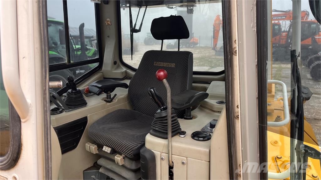 Liebherr PR 734 LGP 건설 장비 - 기타