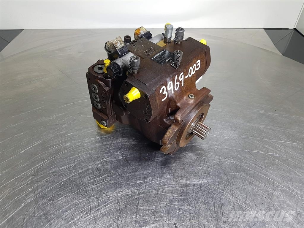 Rexroth A4VG71DA1DM8/32R - Drive pump/Fahrpumpe/Rijpomp Hydraulics