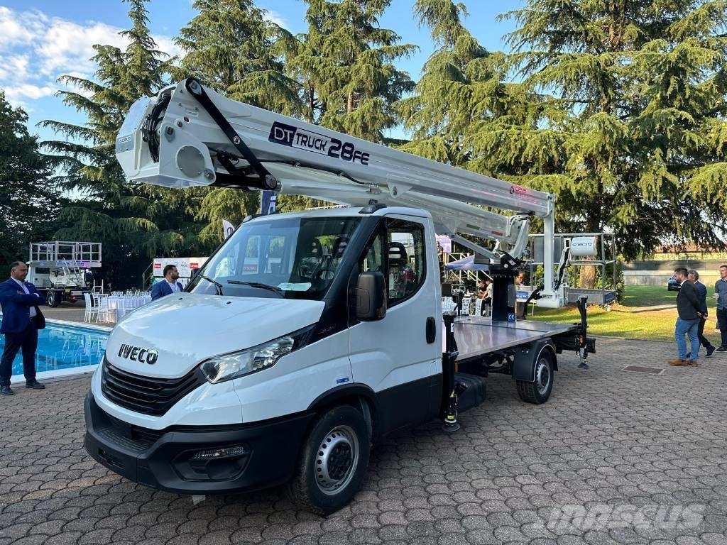 Cela DT 28 truck FE Ant vilkikų montuojamos kėlimo platformos