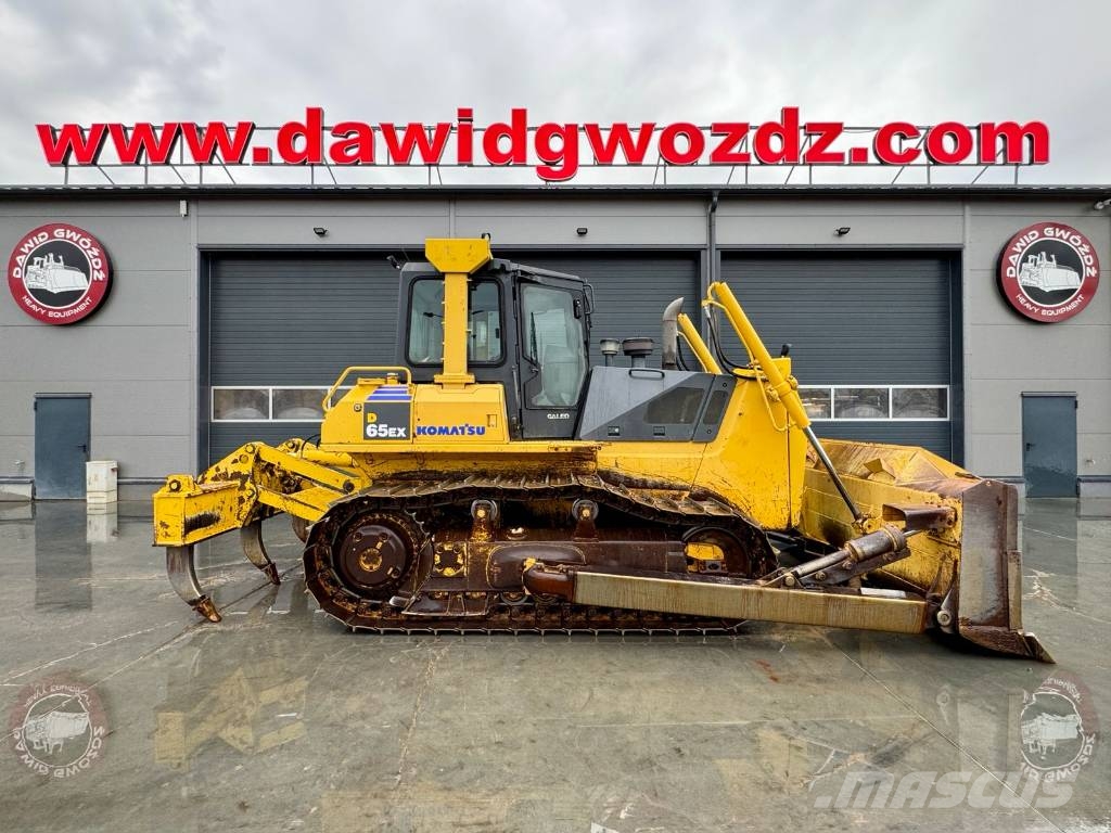 Komatsu D 65 EX-15 Гусеничные бульдозеры