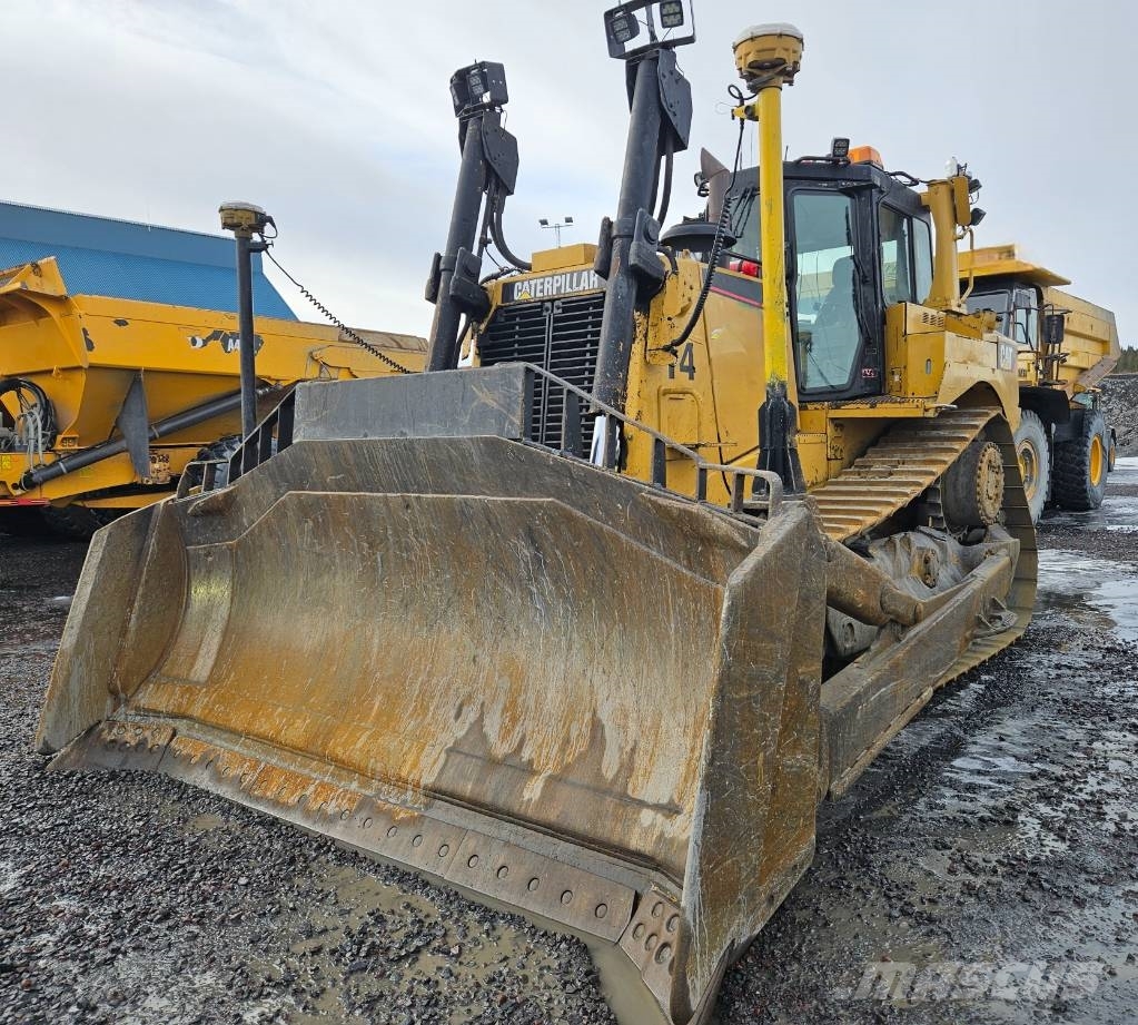 CAT D 8 T 履帶推土機