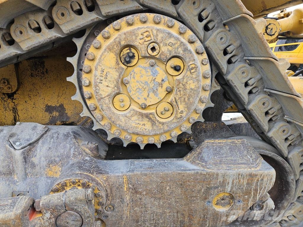 CAT D 8 T 履帶推土機