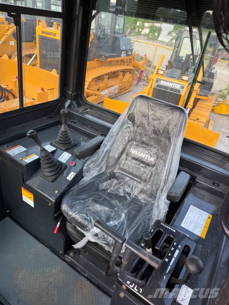 Shantui SD 22 Plenty of road roller in stock Bulldozer