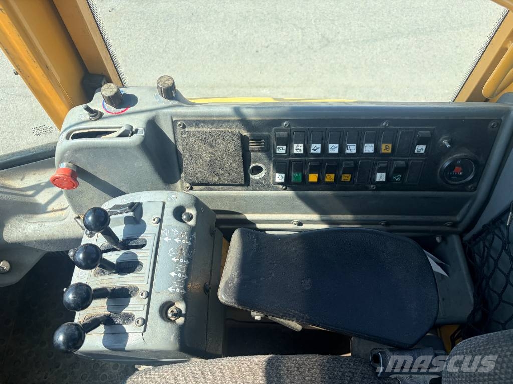 Volvo L 90 E Radlader