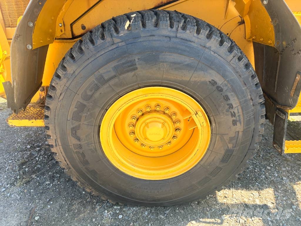 Volvo L 90 E Radlader