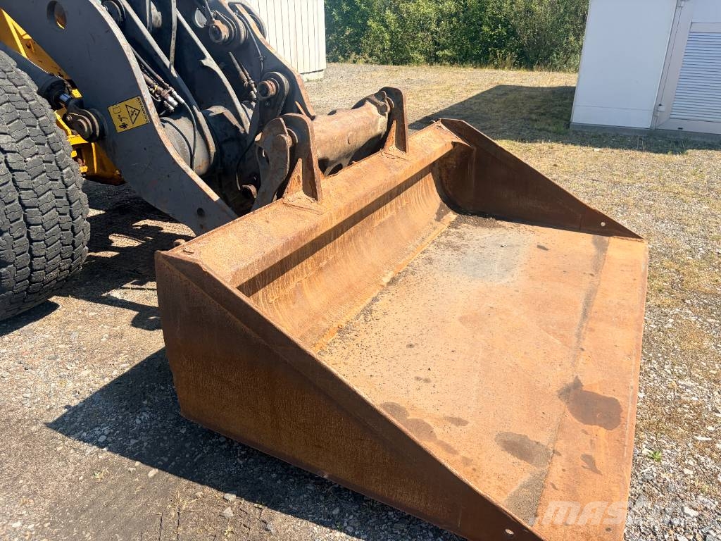 Volvo L 90 E Radlader