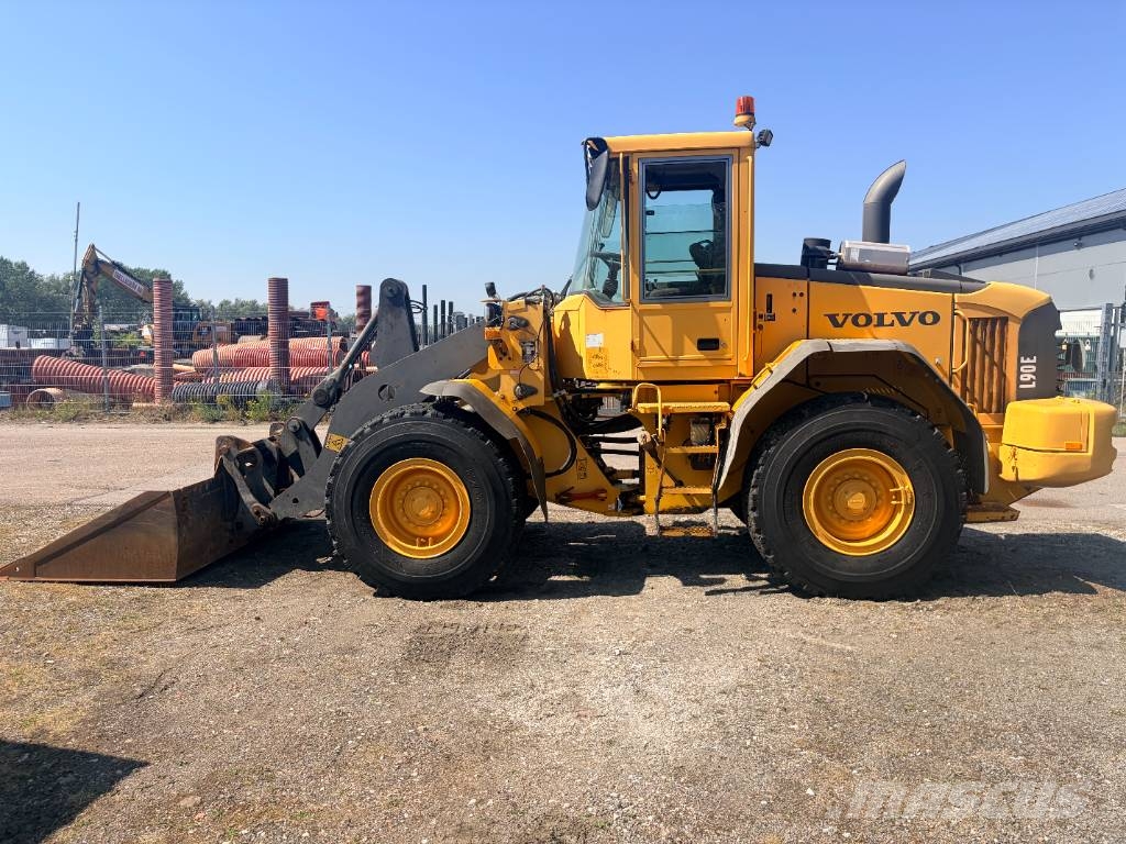 Volvo L 90 E Radlader