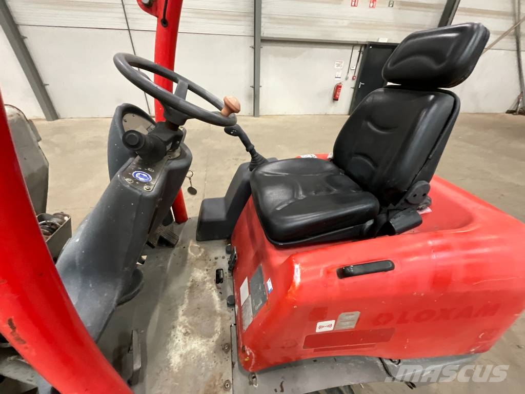 Ausa D 100 AHA Minidumper