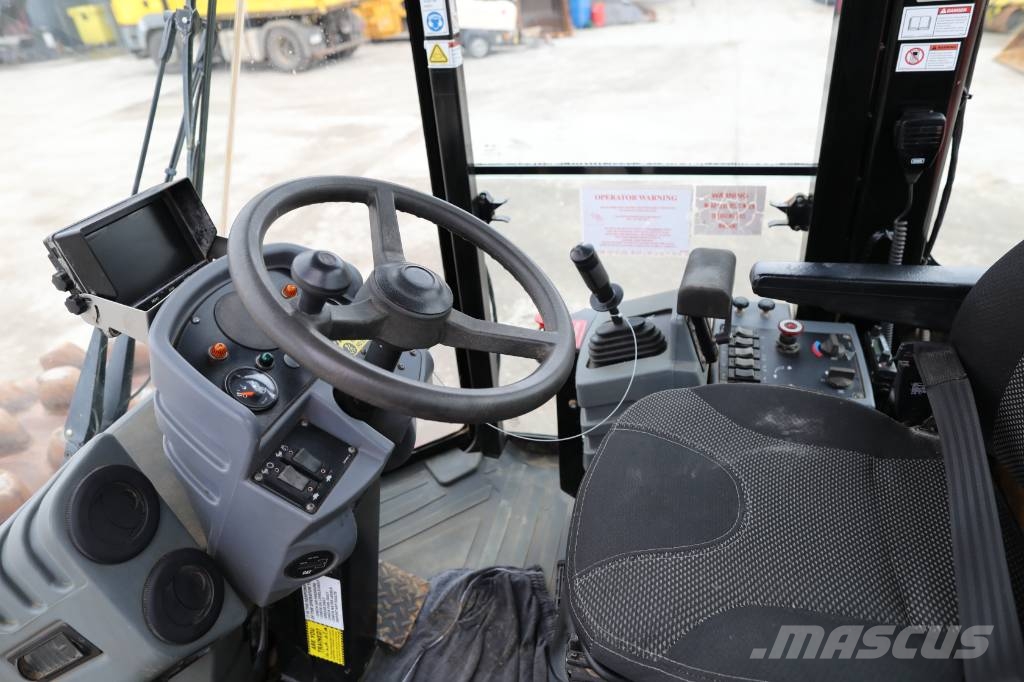 CAT CP 553 E Pisones compactadores