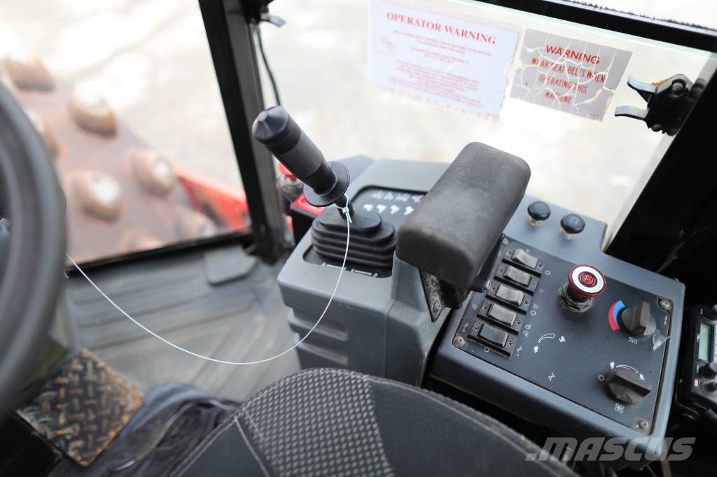 CAT CP 553 E Pisones compactadores
