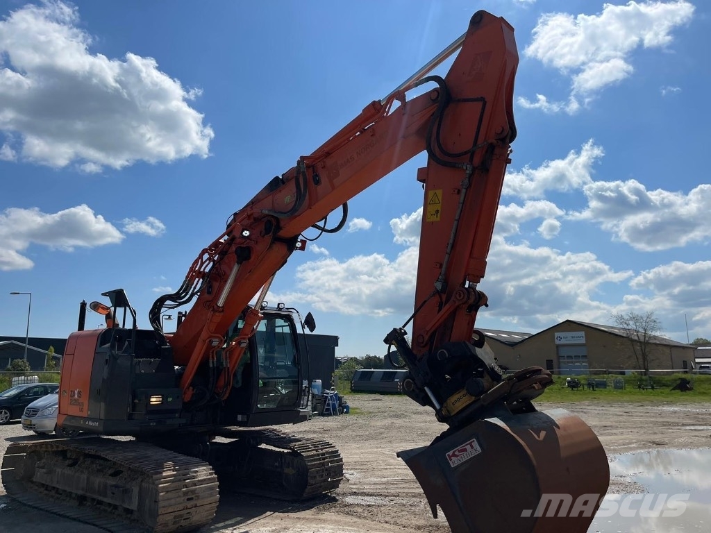 Hitachi ZX 225 US LC-5 B Kāpurķēžu ekskavatori