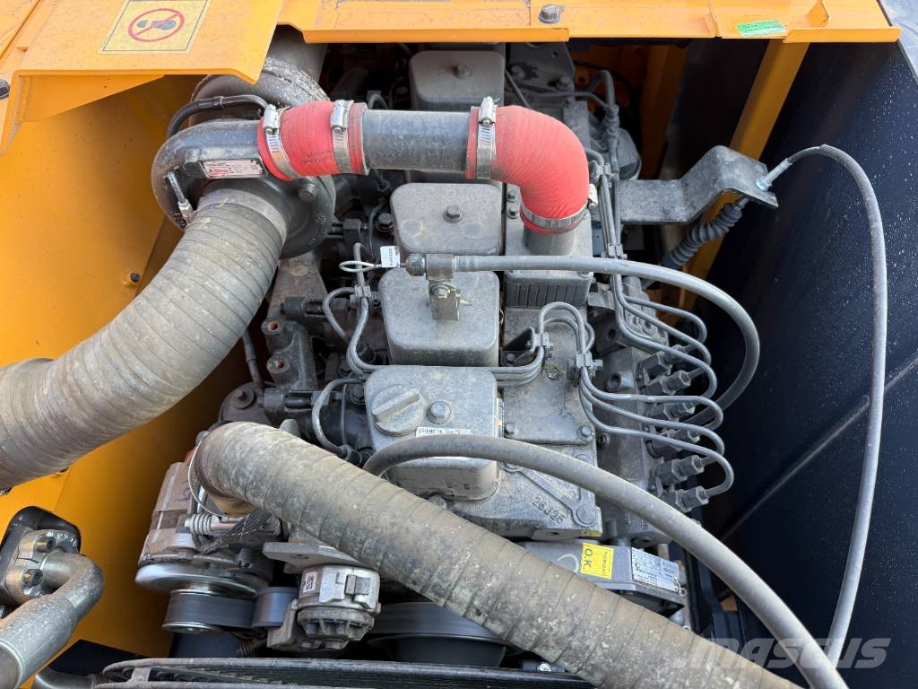 Hyundai R210 *2026 Model* NEW / UNUSED Гусеничні екскаватори
