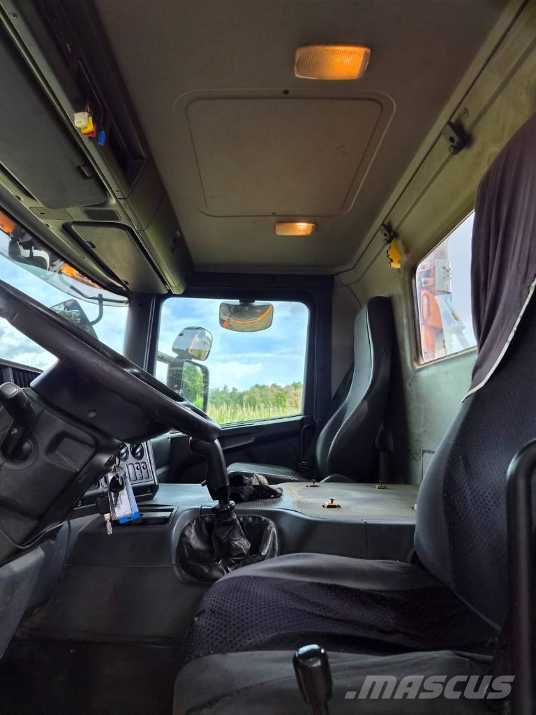 Scania P 380 6x2 Absetzkipper Containertrucks met kabelsysteem