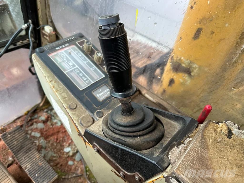 Komatsu PF55L-1 Εκσκαφείς με ερπύστριες